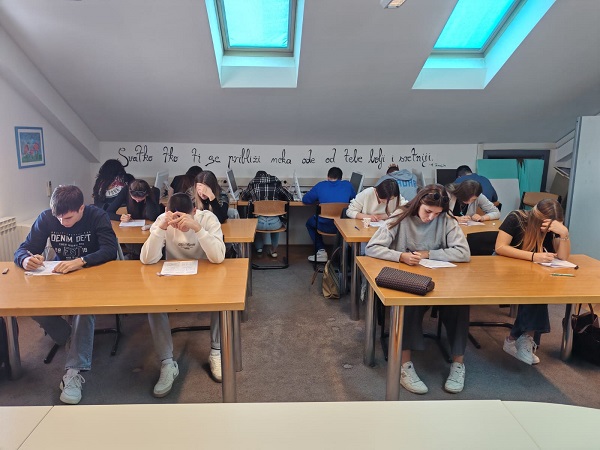 20251024_110703000_iOS 1 2